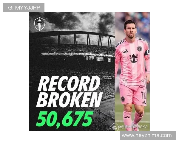 全是黑色的足球明星展现激情与才华的赛场传奇